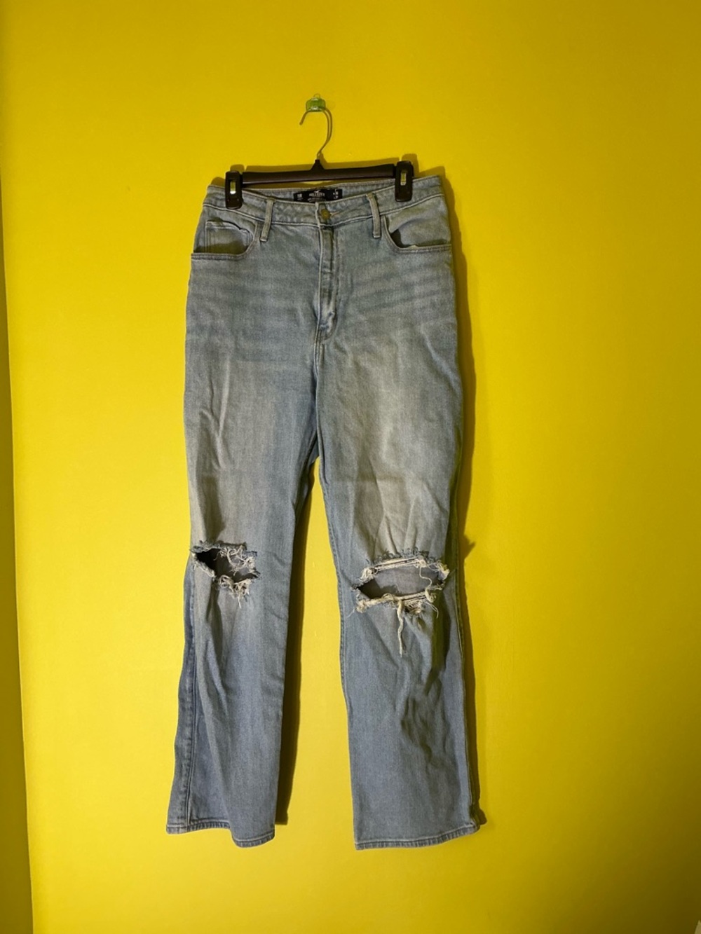 Hollister Ultra High Rise Dad Jean